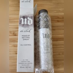 Urban Decay De-Slick Oil Control Makeup Setting Spray NWT Travel Size 30ml/1oz